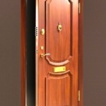 Nejlepší ochrana před vloupáním do bytu jsou bezpečnostní dveře